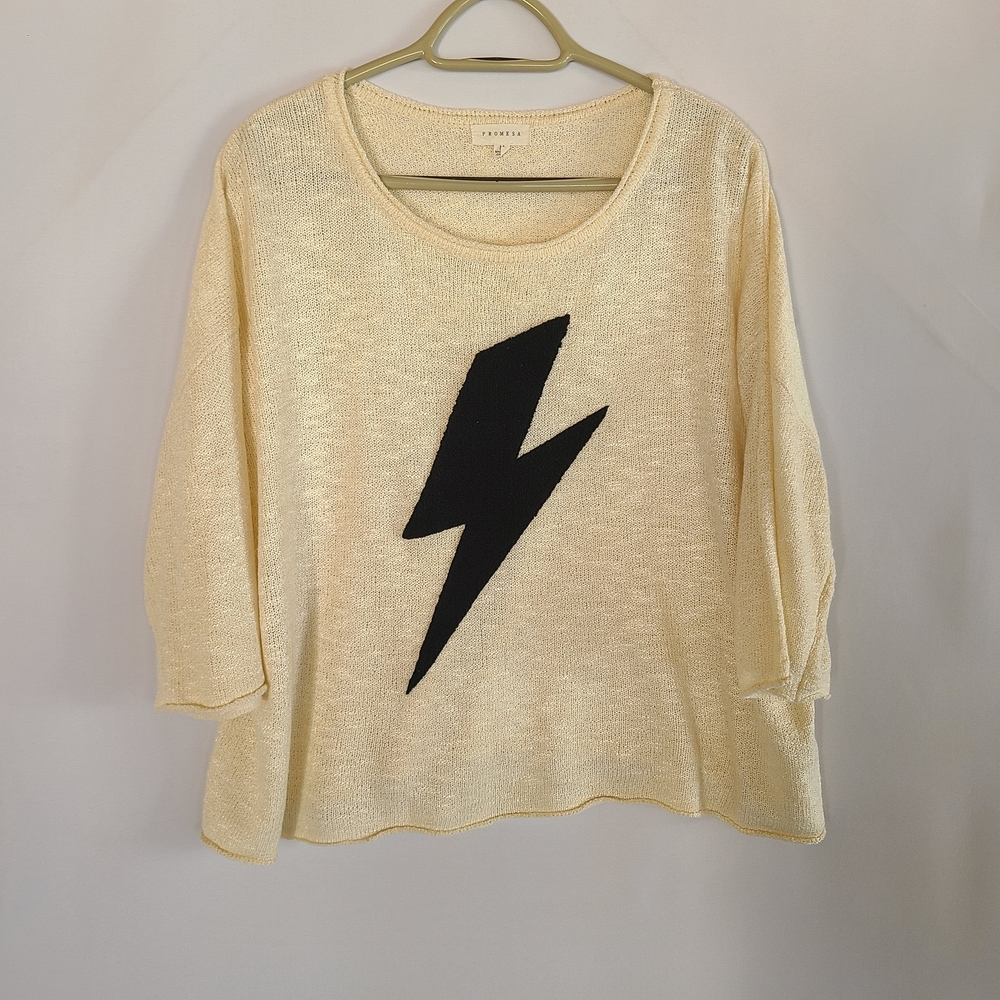Promesa Cream Oversized Lightning Bolt Knit Sweater M